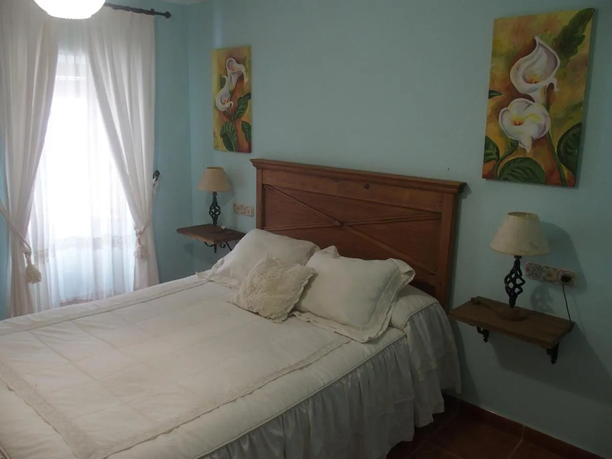 Holiday home Casa Luciita: Agradable Con Chimenea, Patio Y Bbq. Villa Ojen